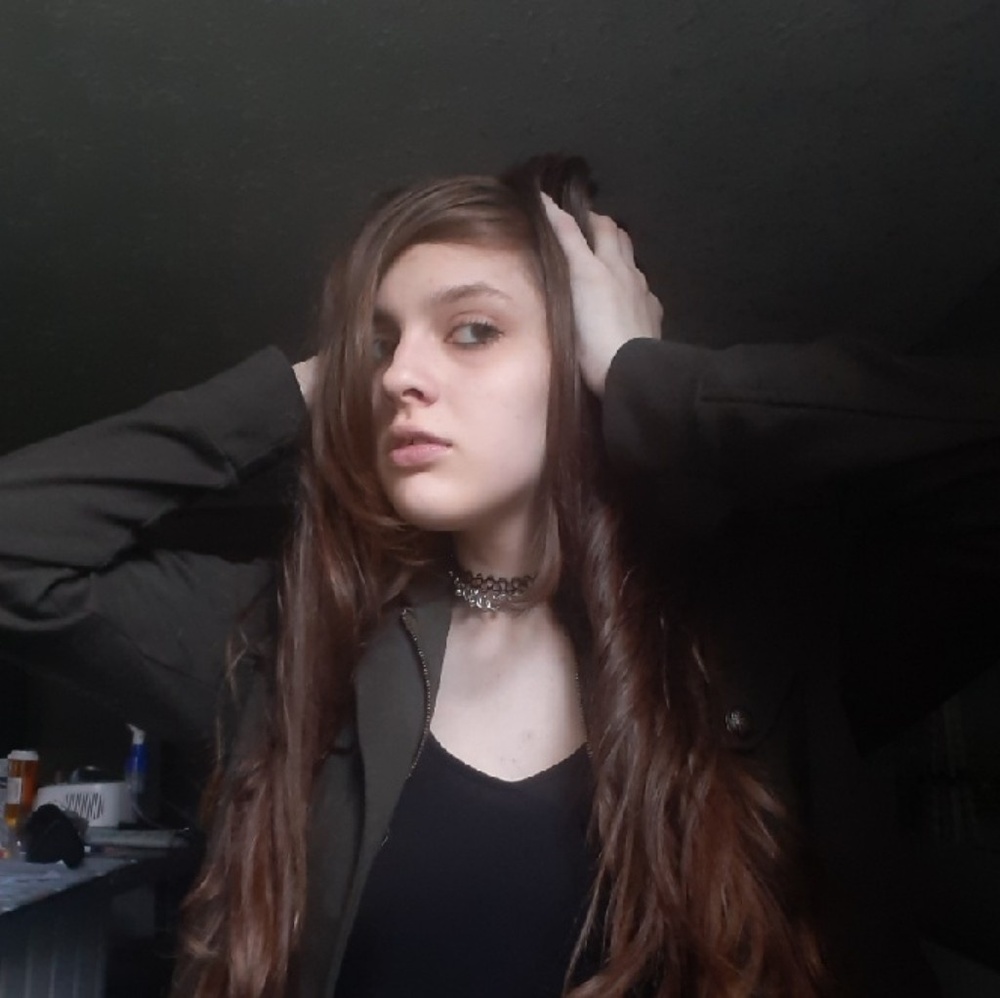 Meet your Posher, Davilynn